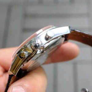 2 Zenith El Primero Chronomaster Open Heart 0320804021
