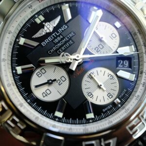 4 Breitling Chronometre 44 B01 AB0110 Automatic