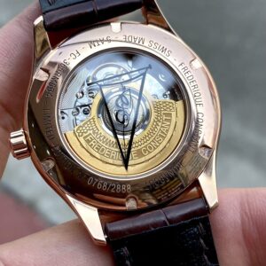 4 Frederique Constant FC-365RM5B4 Runabout Limited 40mm