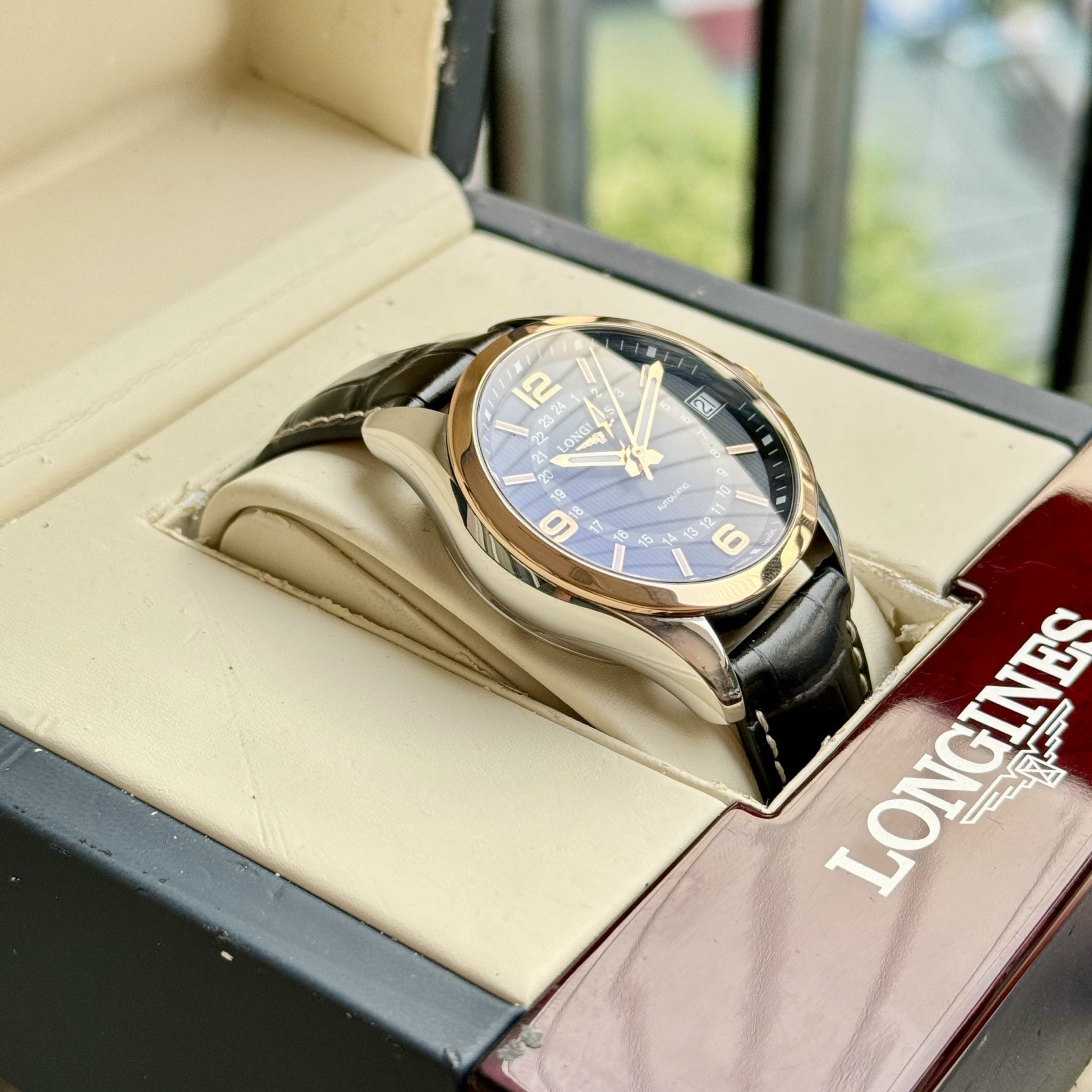 4 Longines Conquest Classic L2.799.5.56.3 Rose Gold 18k 4 Longines Conquest Classic L2.799.5.56.3 Rose Gold 18k