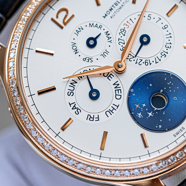 4 Montblanc Heritage Chronometer Quantième Limited 113355 4 Montblanc Heritage Chronometer Quantième Limited 113355