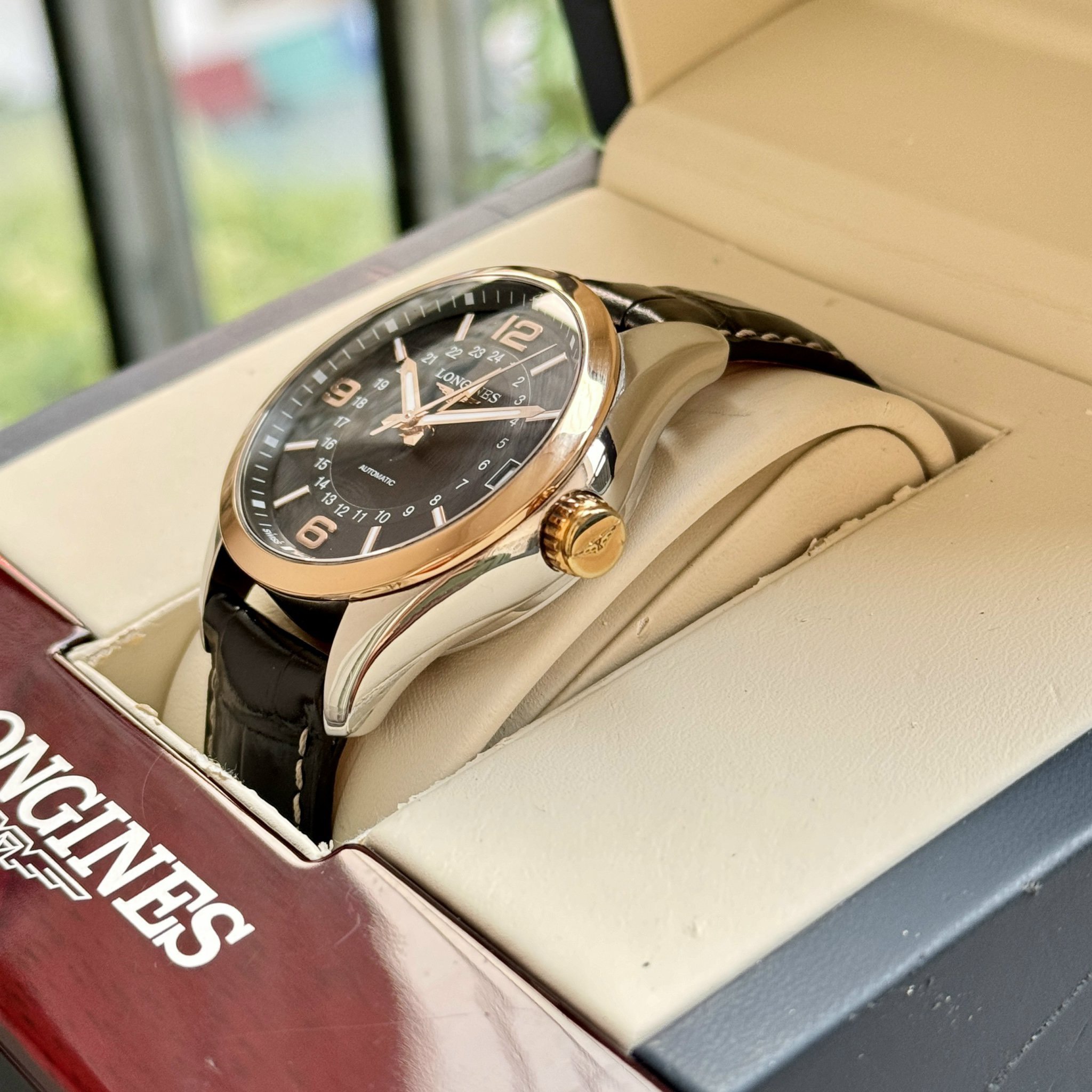 5 Longines Conquest Classic L2.799.5.56.3 Rose Gold 18k 5 Longines Conquest Classic L2.799.5.56.3 Rose Gold 18k