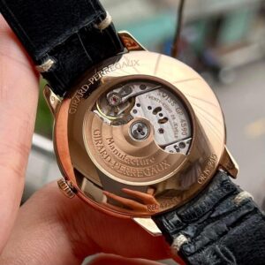 6 Girard-Perregaux 1966 Date and Small Second