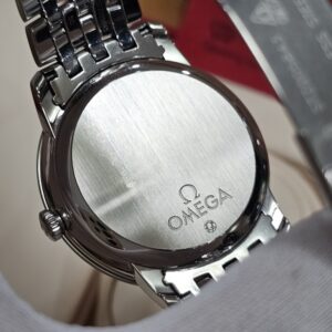 7 Omega DeVille Prestige Chronometer 424.10.40.20.01.001