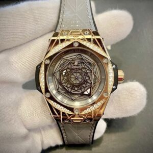 1 Hublot Big Bang One Click 465.OS.7048.VR.1204.MXM20