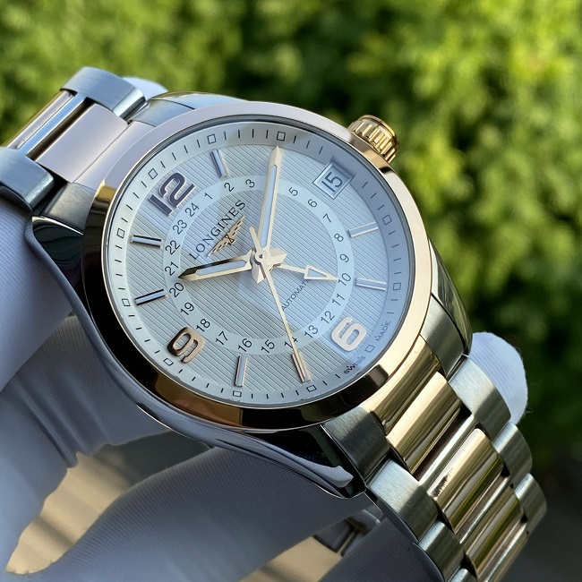 1 Longines Conquest Classic GMT 18K Gold Benzel L2.799.5.76.7 1 Longines Conquest Classic GMT 18K Gold Benzel L2.799.5.76.7