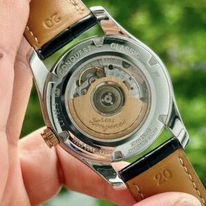 2 Longines Conquest Classic L2.785.5.56.3 Automatic