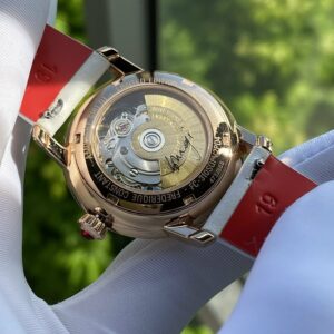 3 Frederique Constant Amour Pave Heart Beat FC-310SQPV2PD4