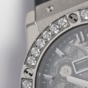 3 Hublot Classic Fusion Aerofusion Moonphase 547.NX.0170.LR