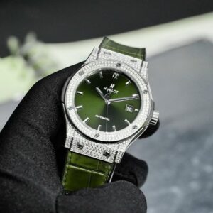 3 Hublot Classic Fusion Green Pave 42mm 542.NX.8970.LR
