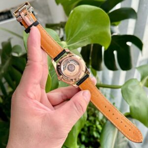 3 Longines Conquest Classic L27858763 18K Rose Gold
