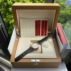 3 Omega Constellation Co‑Axial Chronometer 131.23.39.20.52.001