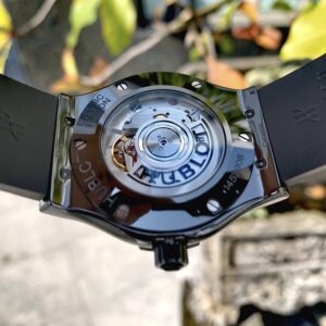 4 Hublot Classic Fusion Black Magic Ceramic 542.CM.1171.RX