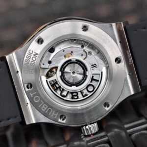 4 Hublot Classic Fusion Green Pave 42mm 542.NX.8970.LR