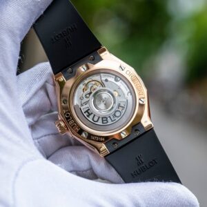 4 Hublot Classic Fusion Orlinski 550.OS.1800.RX.ORL19 40mm