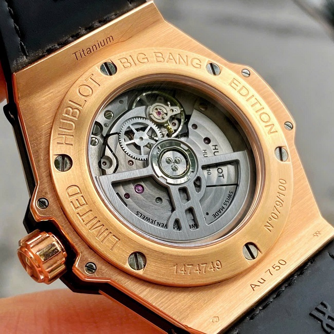 5 Hublot Big Bang Sang Bleu 465.OS.1118.VR.1204.MXM17 5 Hublot Big Bang Sang Bleu 465.OS.1118.VR.1204.MXM17