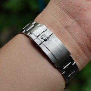 5 Rolex Explorer 214270 Black Dial Automatic 39mm