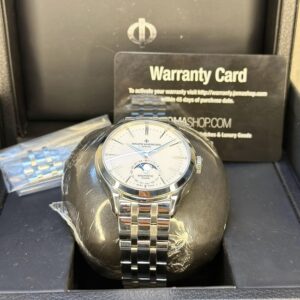 6 Baume & Mercier Clifton 10552 Moonphase Automatic