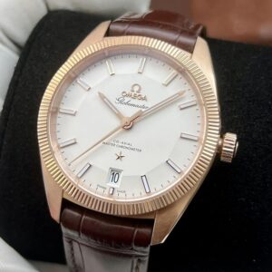 7 Omega Globemaster Co-Axial Chronometer 130.53.39.21.02.001