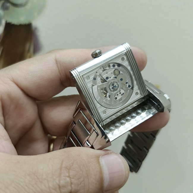 10 Jaeger LeCoultre Reverso Squadra Automatic Q7048120 10 Jaeger LeCoultre Reverso Squadra Automatic Q7048120