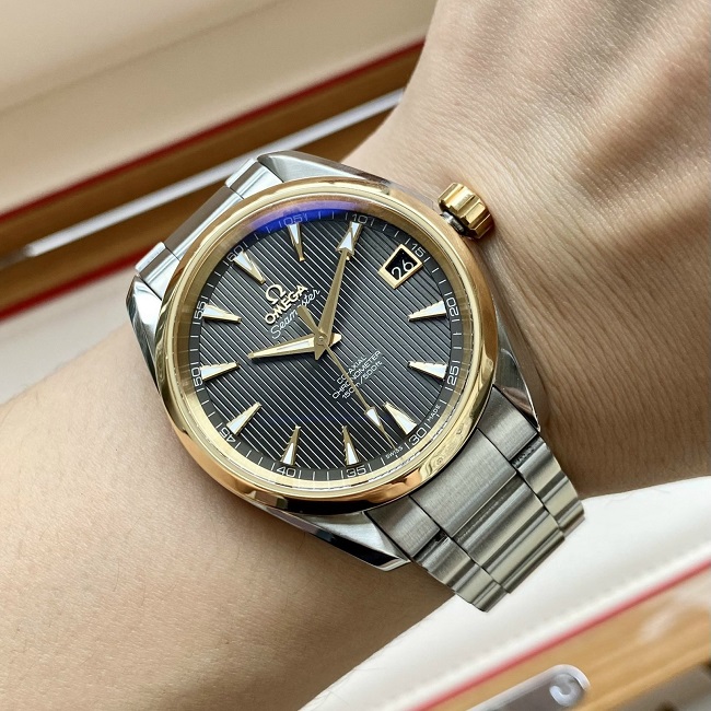 3 Omega Seamaster Aqua Terra 18k 38,5mm 231.20.39.21.06.003 3 Omega Seamaster Aqua Terra 18k 38,5mm 231.20.39.21.06.003