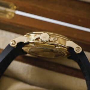 4 Breguet Marine 5817BA129V8 18K Yellow Gold