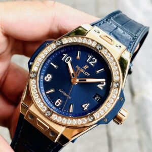 6 Hublot Big Bang One Click King Gold 465.OX.7180.LR.1204