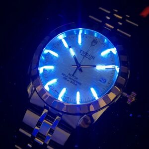 7 Tudor 21013-62583-CHPIDSTL Classic Date Champagne