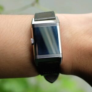 10 Jaeger-LeCoultre Reverso Tribute Small Seconds Q3978430
