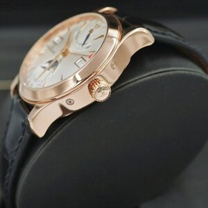 11 Jaeger-LeCoultre Master Calendar Q1561242A147.2.41.S