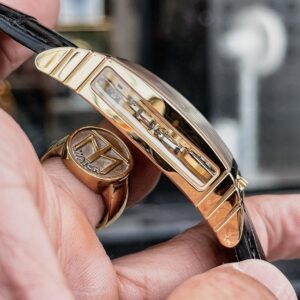 2 Corum Golden Bridge Yellow Gold 18k 113.560.560002
