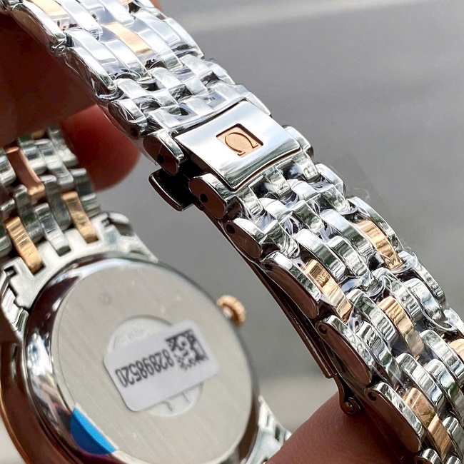 2 Omega DeVille 424.20.40.20.09.001 Prestige Co‑Axial 39.5 mm 2 Omega DeVille 424.20.40.20.09.001 Prestige Co‑Axial 39.5 mm