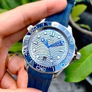 4 Omega Seamaster Diver Grey Dial 21032422006001