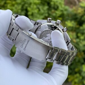4 Omega Speedmaster Date Panda Reserve 3210.51.00
