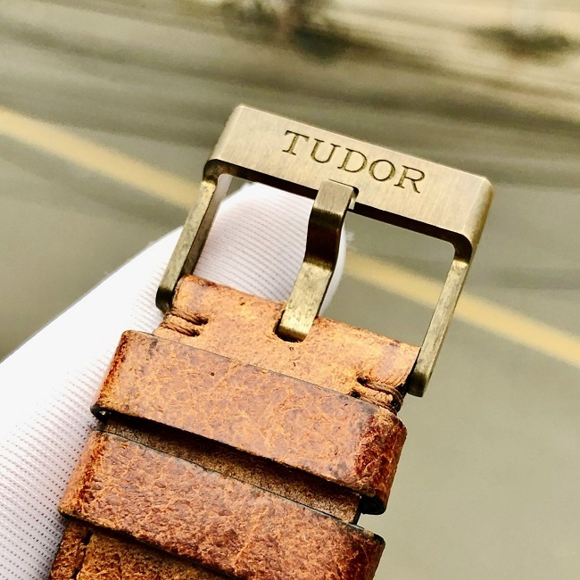 4 Tudor BlackBay Bronze 43mm 79250BM-003 Automatic 4 Tudor BlackBay Bronze 43mm 79250BM-003 Automatic