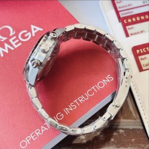5 Omega Speedmaster Date Panda Reserve 3210.51.00