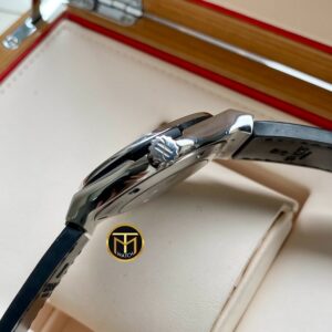 6 Hublot Classic Fusion Black Titanium 542.NX.1171.RX
