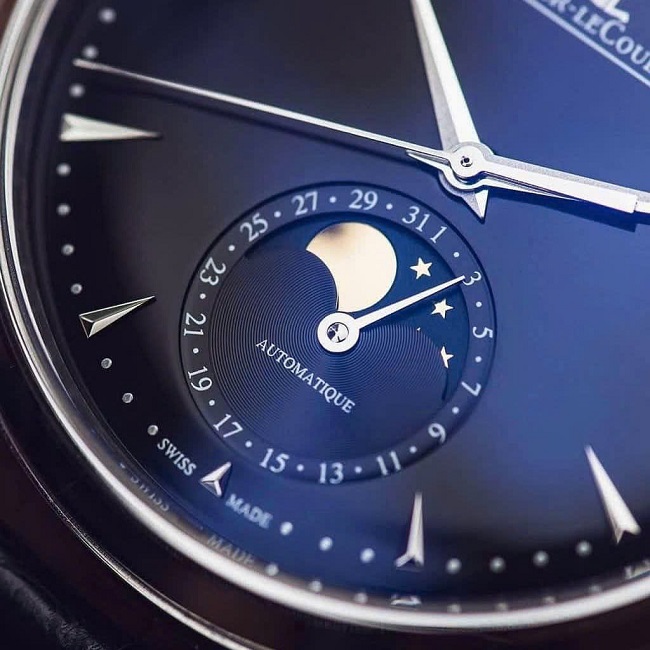 6 Jaeger-LeCoultre Master Ultra Thin Moon Q1368470 Automatic 6 Jaeger-LeCoultre Master Ultra Thin Moon Q1368470 Automatic