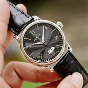 6 Montblanc 4810 Automatic Silver Dial Date Stainless Steel 114841