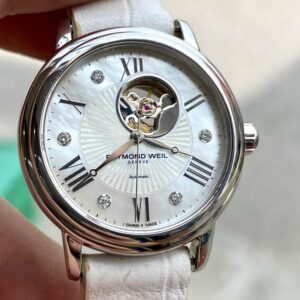 8 Raymond Weil Maestro Mother of Pearl Dial 2627-STC-00965