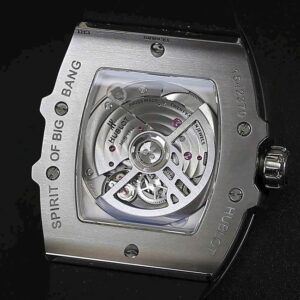2 Hublot Spirit of Big Bang Diamond 39mm 665.NX.1170.RX.1204