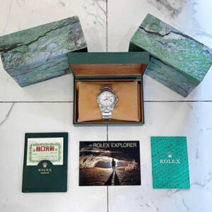 2 Rolex Explorer II Polar 16570 Automatic