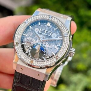 4 Hublot Classic Fusion Aerofusion 517.NX.0170.LR.1104