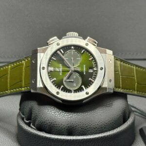 6 Hublot Classic Fusion Chronograph Titanium 521.NX.8970.RX
