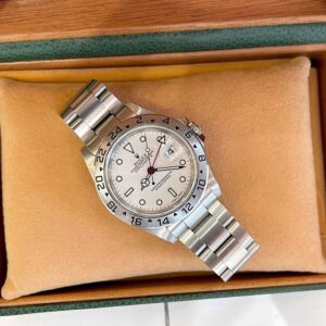 6 Rolex Explorer II Polar 16570 Automatic