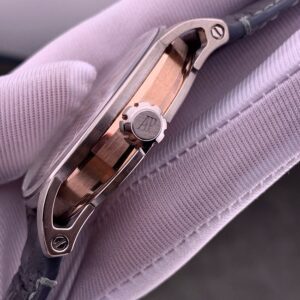 8 Audemars Piguet 11.59 Silver Dial 15210CR.OO.A009CR.01