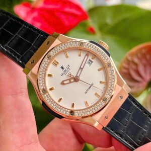 1 Hublot Classic Fusion King Gold Automatic 542.PX.1180.RX.1104