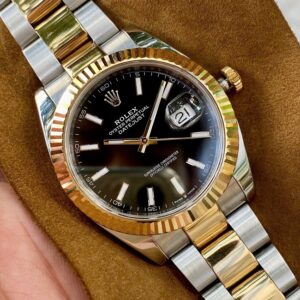 1 Rolex DateJust 41mm Steel & Yellow Gold Fluted Bezel 126333