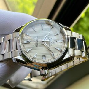 3 Omega Seamaster Aqua Terra White 231.10.39.21.02.002