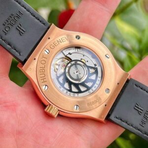 4 Hublot Classic Fusion King Gold Automatic 542.PX.1180.RX.1104
